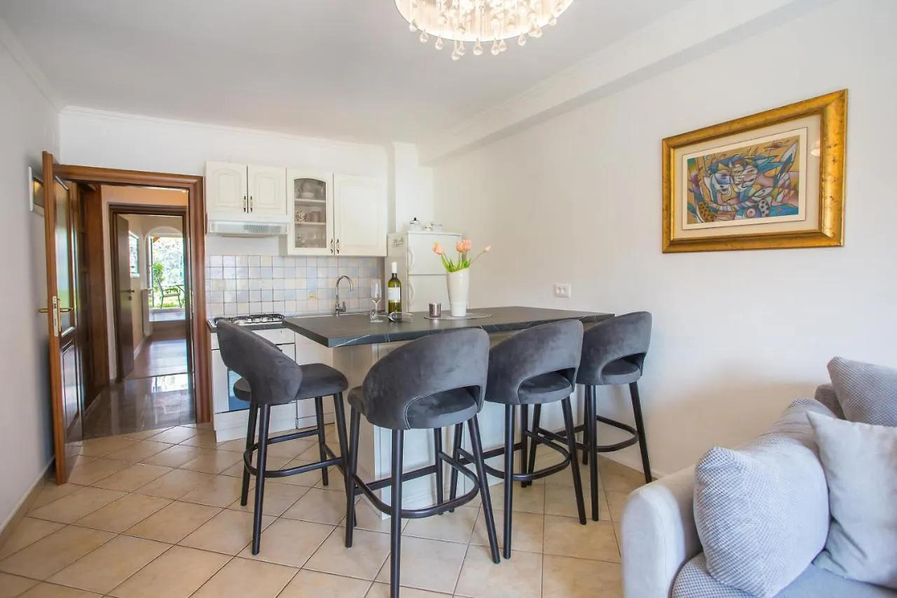 Motovunska 39A Apartment Porec Croatia
