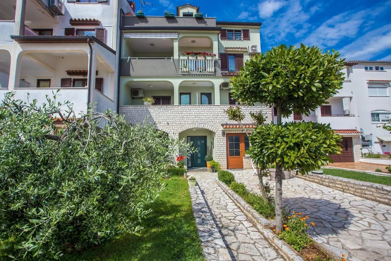 Motovunska 39A Apartment Porec