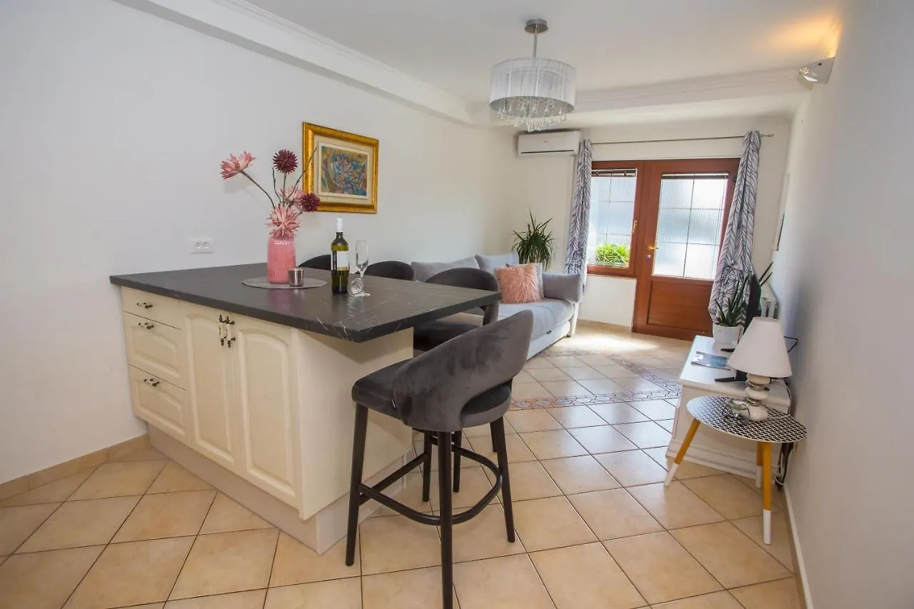 Motovunska 39A Apartment Porec